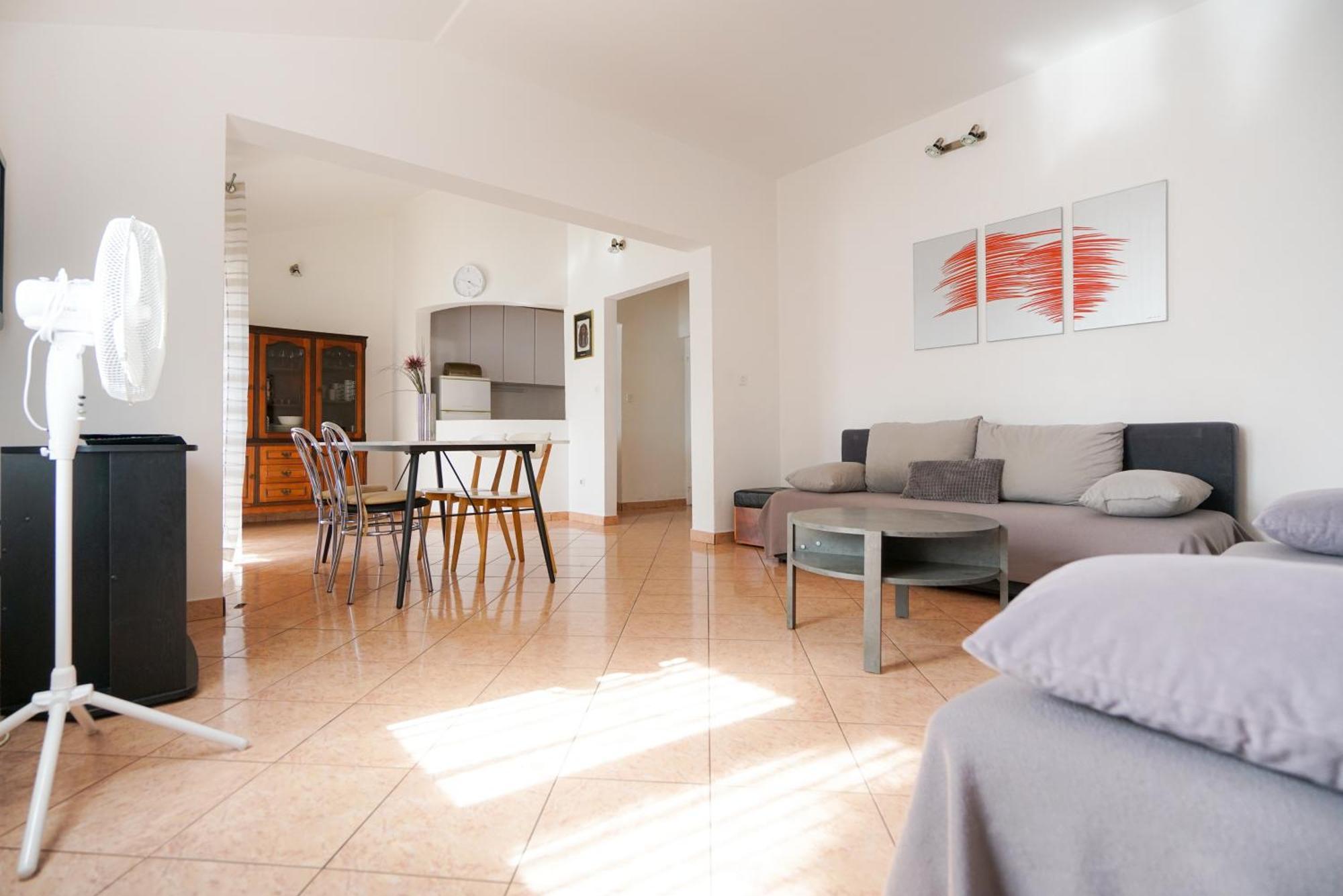 Apartments Osljak Preko Ngoại thất bức ảnh