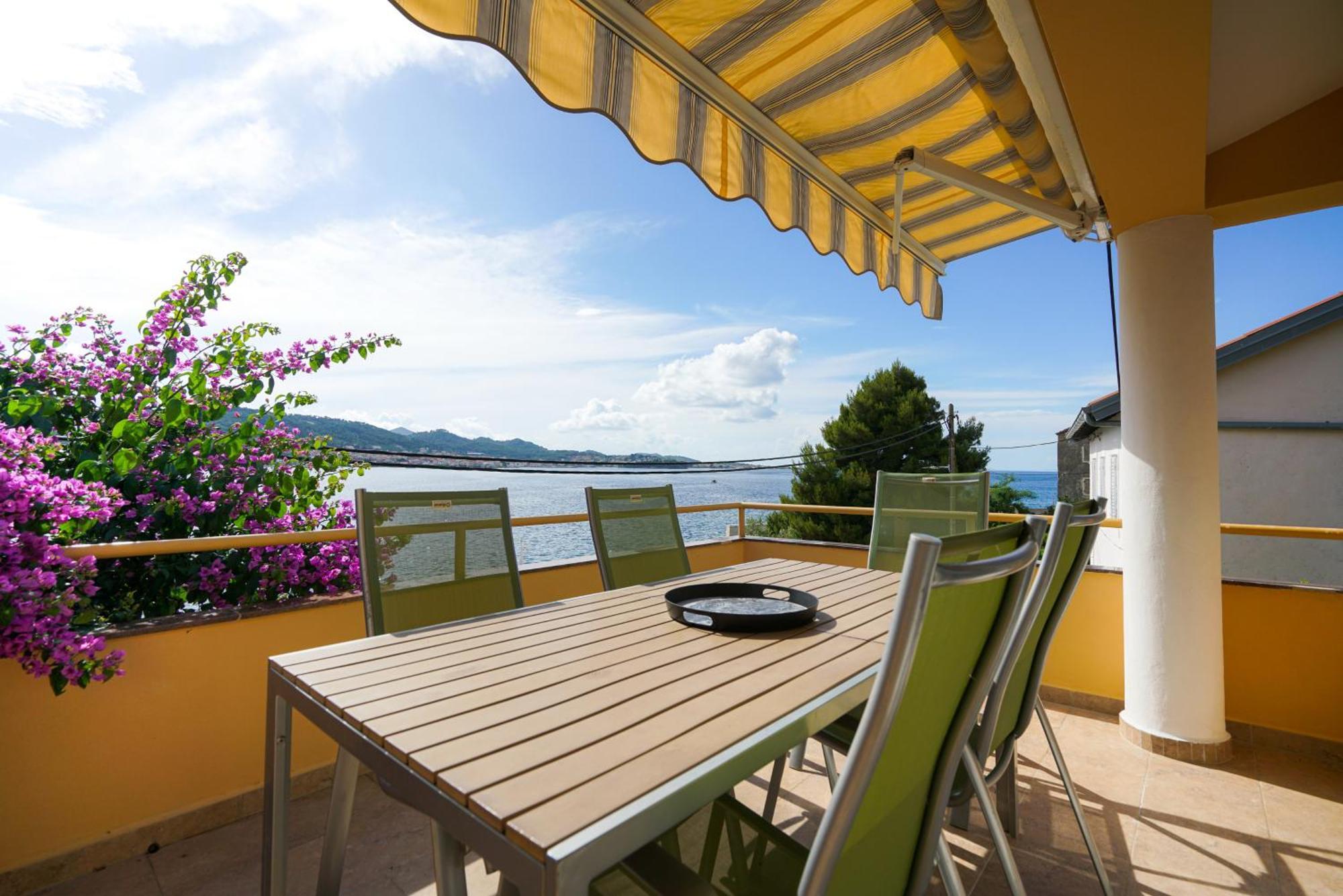 Apartments Osljak Preko Ngoại thất bức ảnh