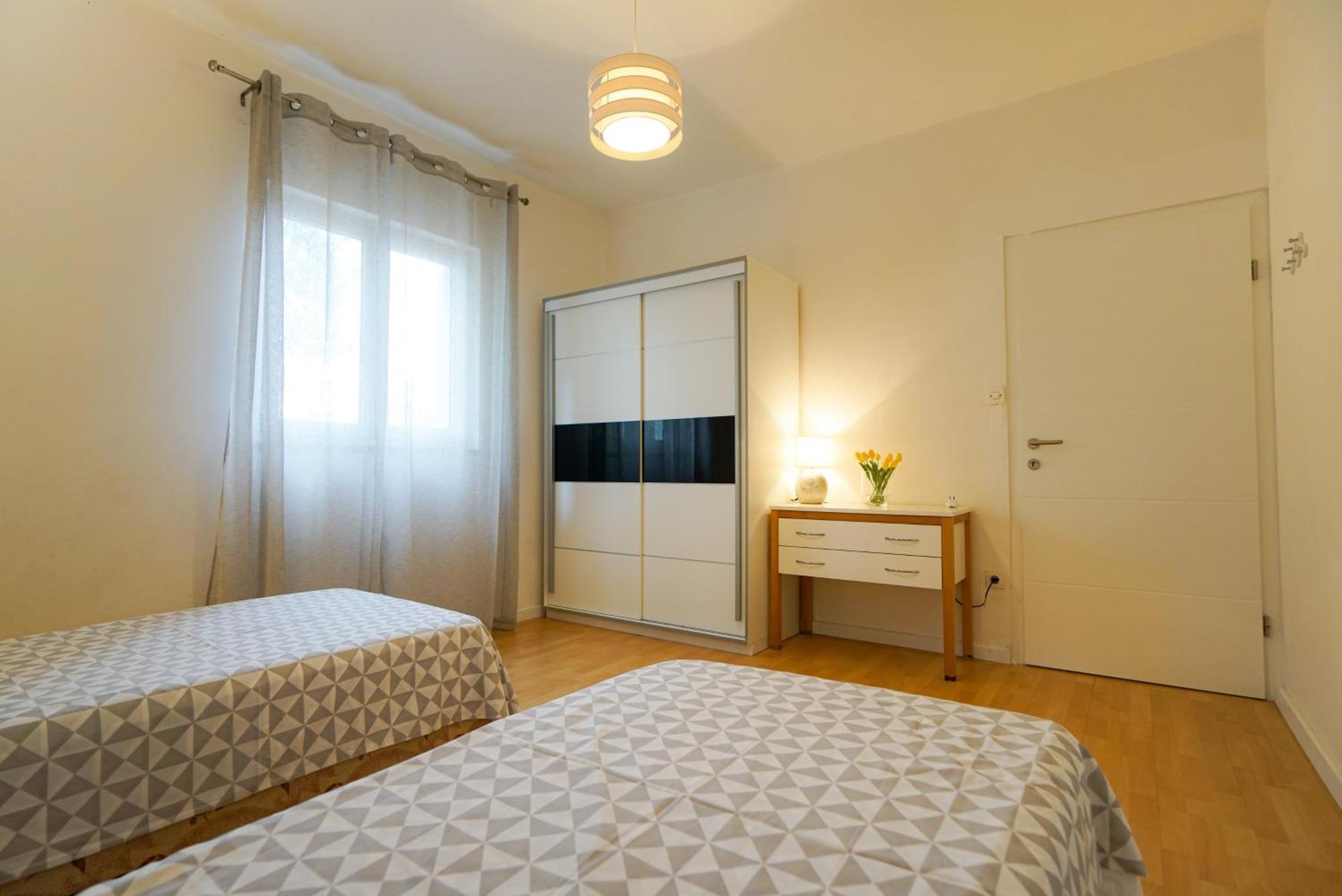 Apartments Osljak Preko Ngoại thất bức ảnh