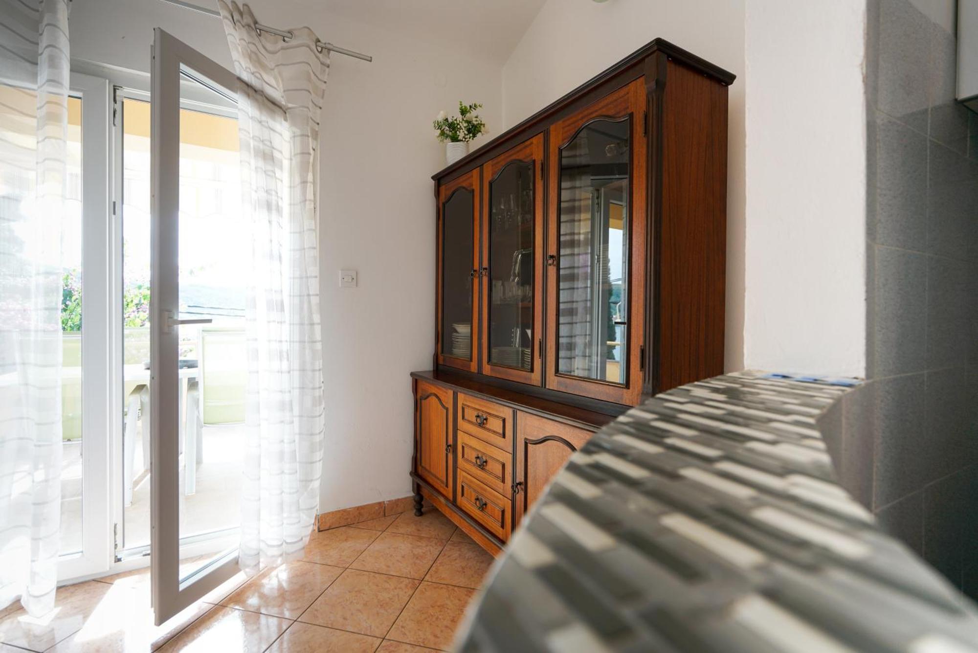 Apartments Osljak Preko Ngoại thất bức ảnh